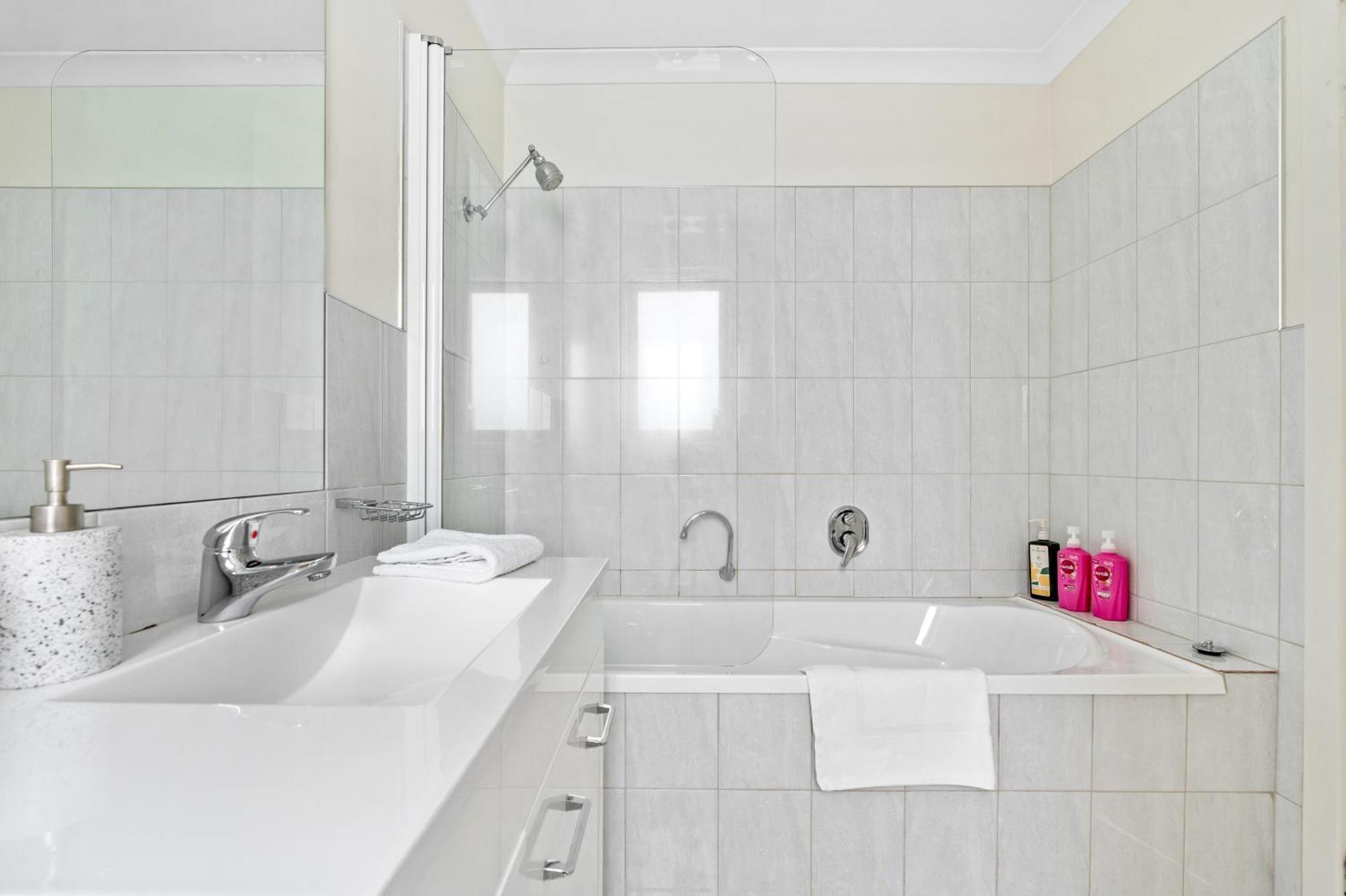 Stylish And Spacious Launceston Villa + Free Wifi Bagian luar foto